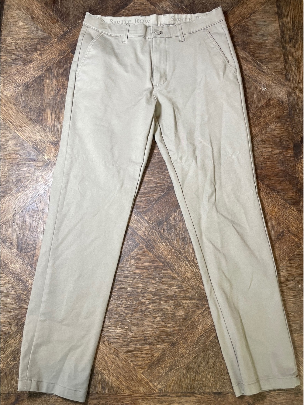 The Savile Row Company men’s khaki slacks 32x32